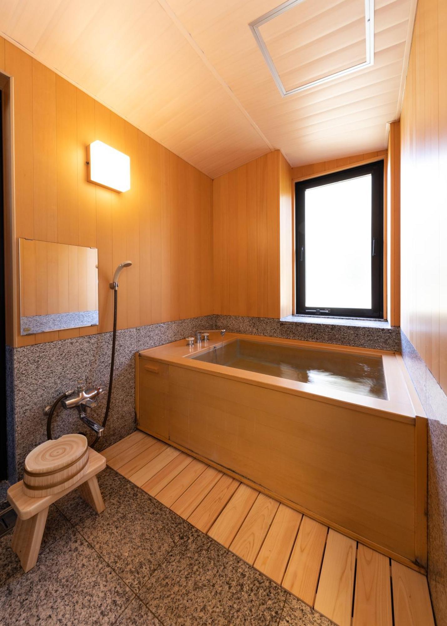 Kawakamiya Kasuitei Ryokan